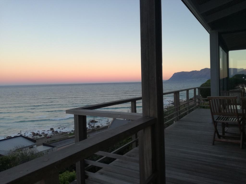 Apartment Seaview In *