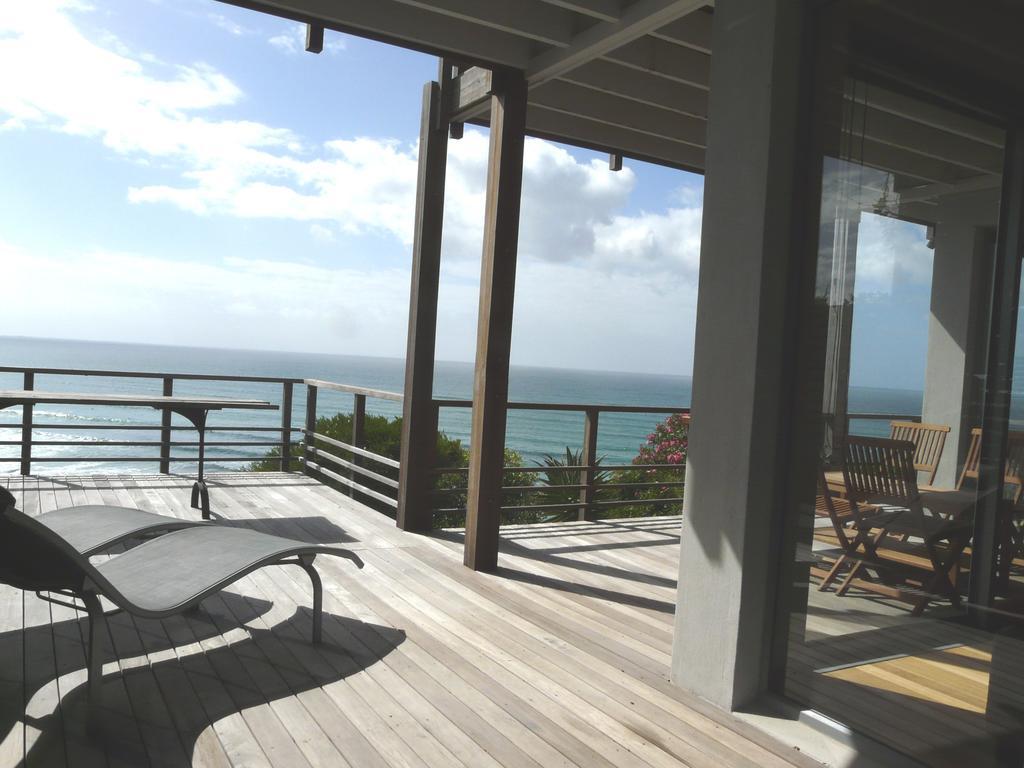 Seaview In *